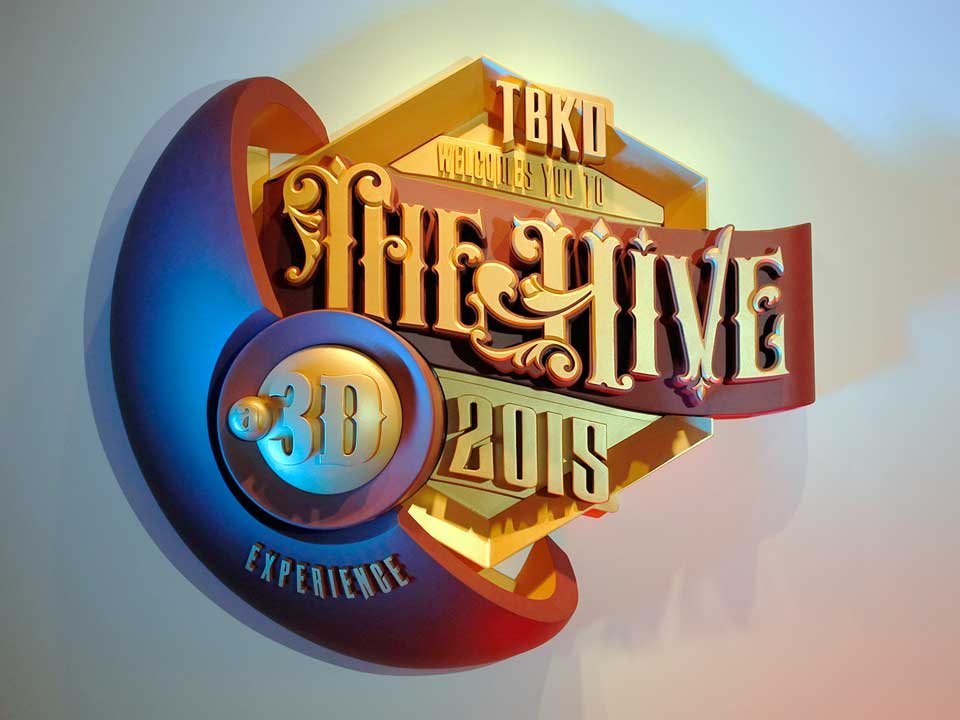 the-hive-sign Multi layered sculpted event sign reading "The Hive - 2015 - a 3d experience"