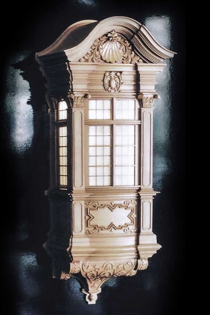 PORTRAIT_DIEHL_02 Exhibit display replica of the iconic Choerlein Bay Windows | TBKD