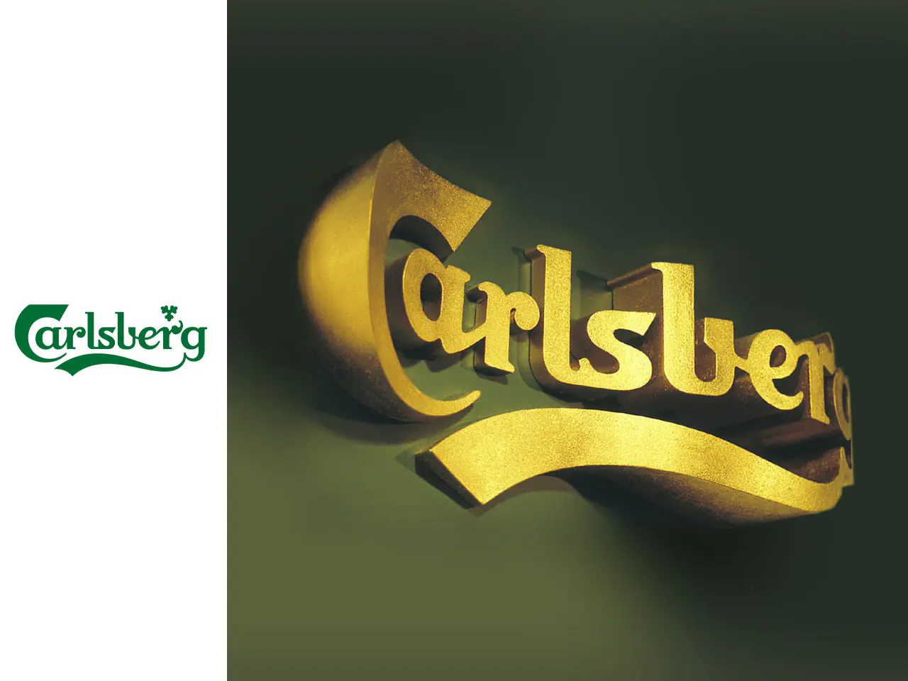 3D_Caroussel_Carlsberg - The Bees Knees Design Brand image: Carlsberg logo on white left side and a gold 3D 'Carlsberg' sign on dark green background to the right.